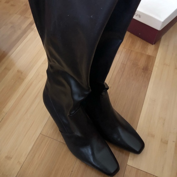 Covington size 10 calf length boot - Picture 3 of 3